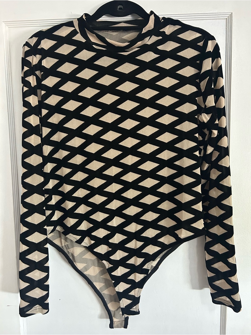 Shein Black & Cream Geometric Long Sleeve Bodysuit NWOT